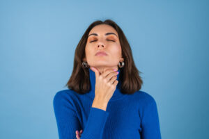 food gets stuck in your throat